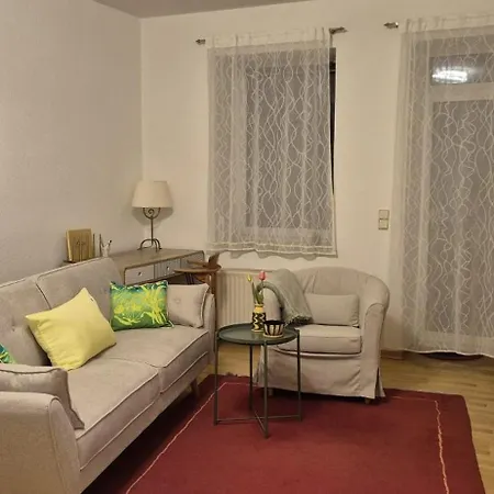 Tipp - Zentral Ruhig Mit Großem Balkon Apartment