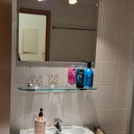 Tipp - Zentral Ruhig Mit Großem Balkon