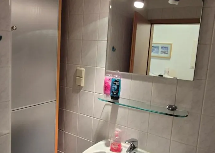 Tipp - Zentral Ruhig Mit Grossem Balkon 公寓 *